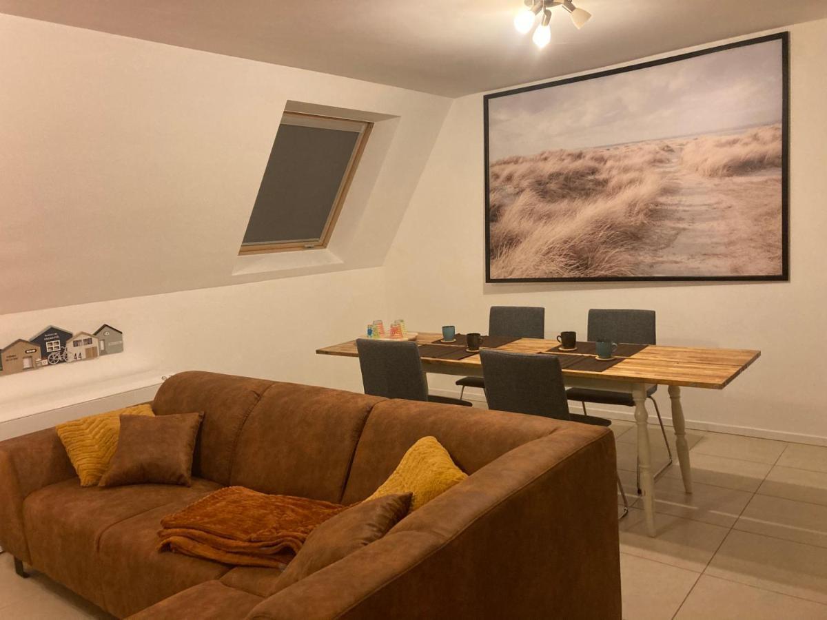 Appartement Seafox Де Хаан Екстериор снимка